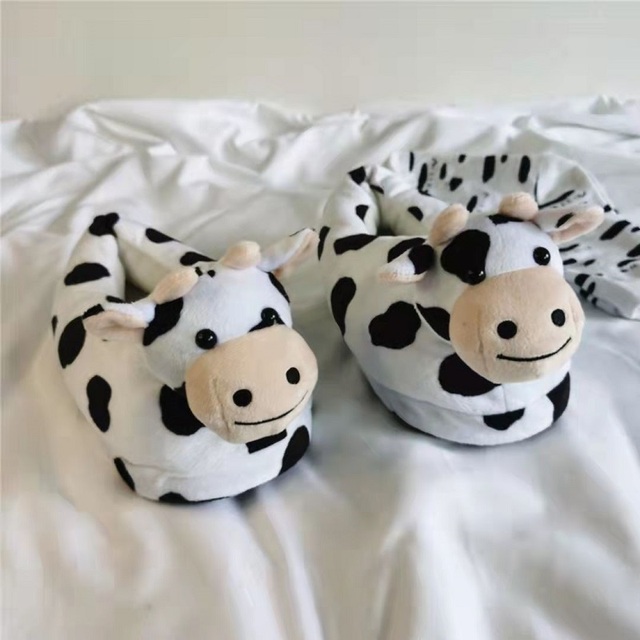 Damskie pantofle podłogowe dla dzieci z miękkim ciepłym wykończeniem, wzór zwierzęcy - krowy, szare, białe - Wianko - 17