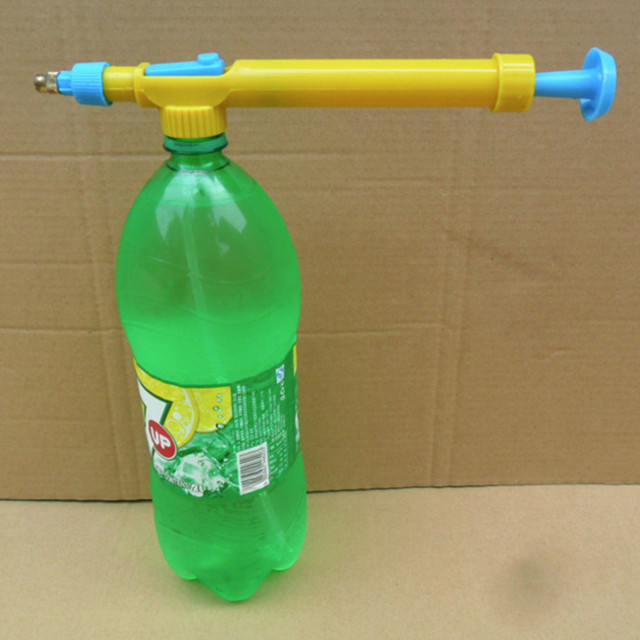 Mini interfejs plastikowy do butelki z sokiem z wózkiem, pistoletem i głowicą rozpylającą - idealny do rozpylania wody i pestycydów w domu - Wianko - 5
