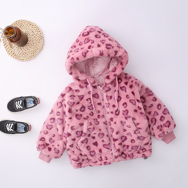 Dziewczęca krótka zimowa kurtka z kapturem Fuzzy w różowym wzorze w cętki dla dzieci od 3 do 7 lat - Wianko - 4