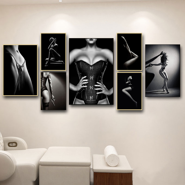 Malarstwo i kaligrafia: Czarno-białe nagie kobiety - plakat na płótnie do dekoracji salonu - Wianko - 3