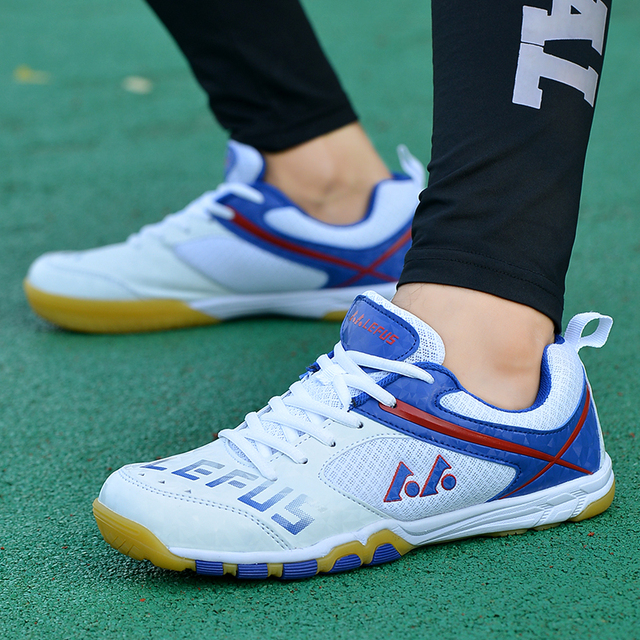 Buty sportowe do tenisa stołowego 2021 dla mężczyzn i kobiet w kolorze biało-niebieskim, lekkie, z siatkowym materiałem na treningi i zawody - Wianko - 20