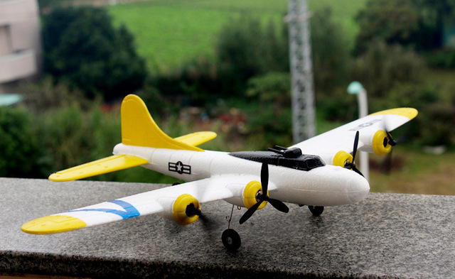 Zdalnie sterowany samolot RC 2019 Bomber Flighter - zabawka do zabawy na zewnątrz, model samolotu z automatycznym balansem, ładowarka USB 2-kanałowa - Wianko - 8