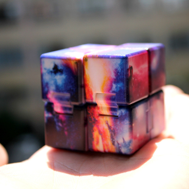 Kostka Infinity Cube Mini - Ręcznie Zabawka Palec dla Dzieci i Dorosłych, Ulga w Niepokoju i Stresie, Magiczna Kostka Bloki, Śmieszne Zabawki - Najlepszy Prezent - Wianko - 4