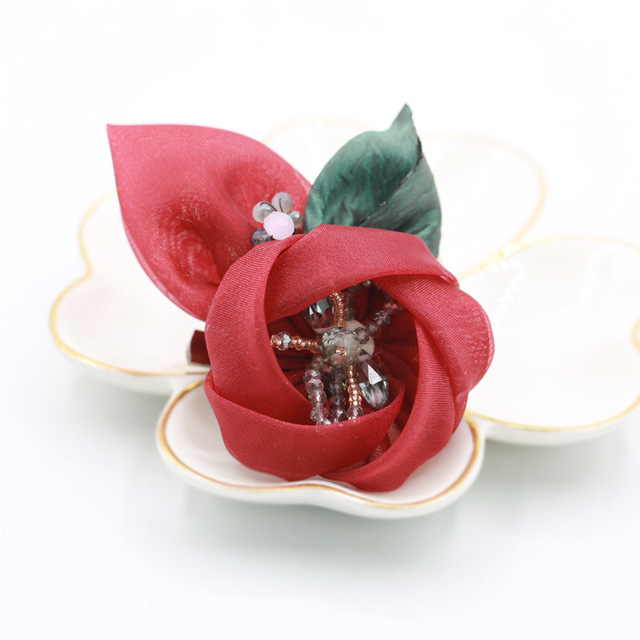 Koreańska broszka z kwiatowego wzoru - wysoka jakość, słodka biżuteria z przypinką do klapy dla kobiet - luksusowe akcesoria - Wianko - 8