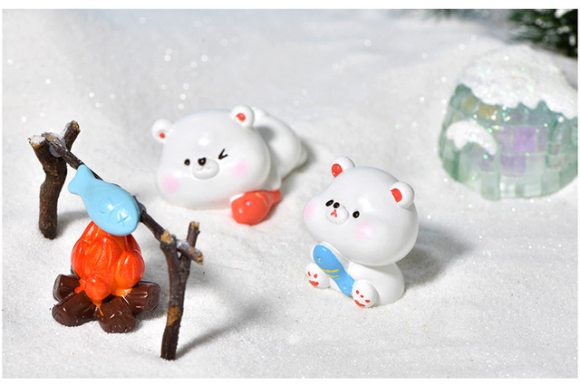 Miniaturowa dekoracja z żywicznego ciasta - Mały słodki niedźwiedź polarny wędkarstwo - Wianko - 13
