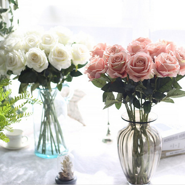 20 sztuk 50cm flanelowych róż w różowym, czerwonym, białym i niebieskim na upominek weselny, dekoracje hotelowe, bankietowe - plastikowe sztuczne kwiaty - Wianko - 4