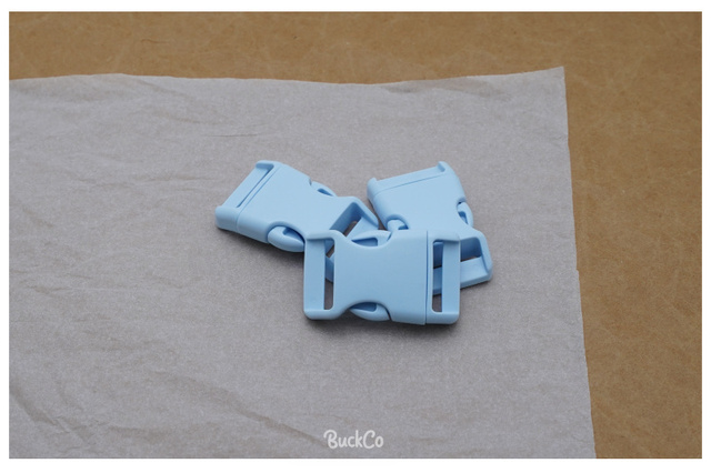 Jasnoniebieskie plastikowe zapięcie na obrożę, plecak, pasek lub torbę - 25mm, wysoka jakość (BU25P07) - Wianko - 7