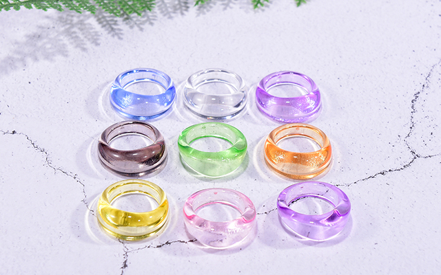 Nowy zestaw 5 sztuk przezroczystych żywicznych pierścieni rhinestone, geometryczne kwadratowe i okrągłe dla kobiet, biżuteria na przyjęcia - Wianko - 14