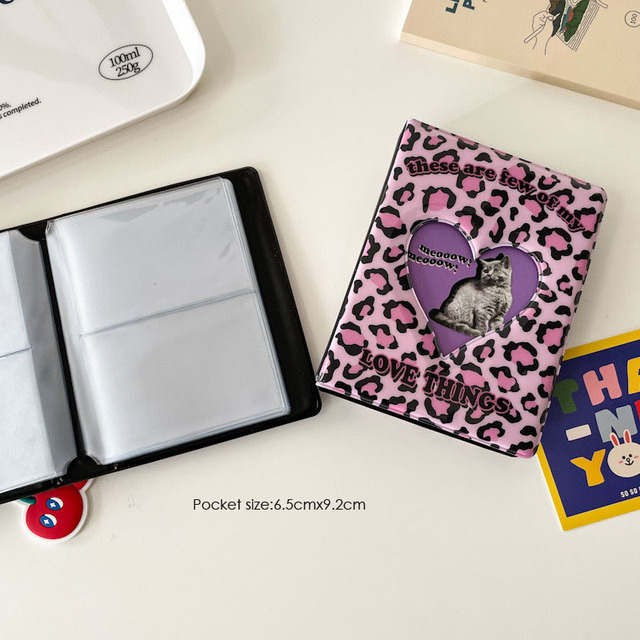 Etui na karty i notesy: Kawaii 3 - kot zbierający książki, 20 rękawów z torbą, wydrążone serce, album pocztówek i organizator - Wianko - 20