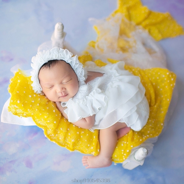 Koronkowa sukienka dla dziecka wraz z kapeluszem, poduszką, spodenkami i butami - kostium noworodka do sesji fotograficznej - Wianko - 8