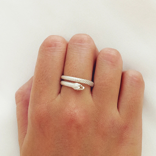 Nowy, regulowany pierścień ze srebra pozłacanego 24K, w kształcie węża z dużym, złotym zwierzęcym pierścieniem naokrągłym, luksusowym kształcie - biżuteria dla kobiet - Wianko - 7