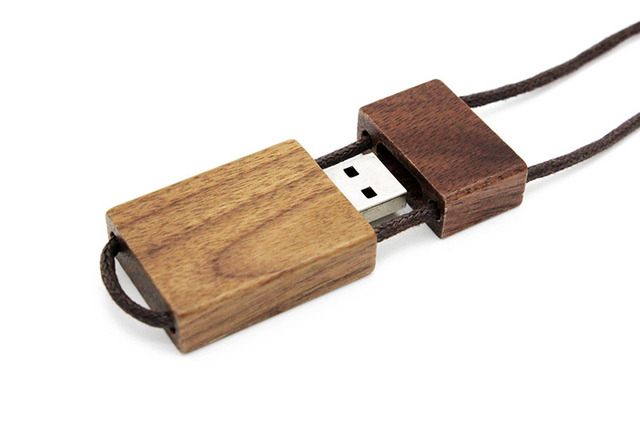JASTER USB 2.0 Smycz Drewniany Pendrive 16GB/32GB/64GB - Darmowe Logo, Pamięć USB, Czerwone Drewno - Wianko - 9