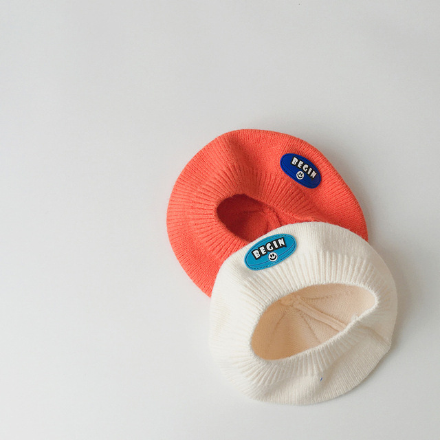 Beret dla dziecka z dzianiny - 2021 nowe cukierki, kolorowa czapka malarza dla niemowląt, koreańska cienka czapka z napisem, prześliczny kapelusz dla dziewczynki - Wianko - 11
