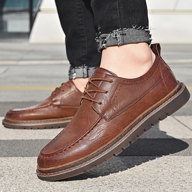 Klasyczne męskie buty skórzane zasznurowane, wykonane z mikrofibry, wysokiej jakości, ze szwami w stylu Welt - Buty męskie splitowe - Wianko - 18