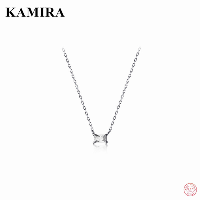 Naszyjnik KAMIRA 925 srebro - minimalistyczny kwadrat z błyszczącymi cyrkoniami, link chain - elegancka biżuteria dla kobiet i nastolatek, sięgająca do obojczyka - Wianko - 1