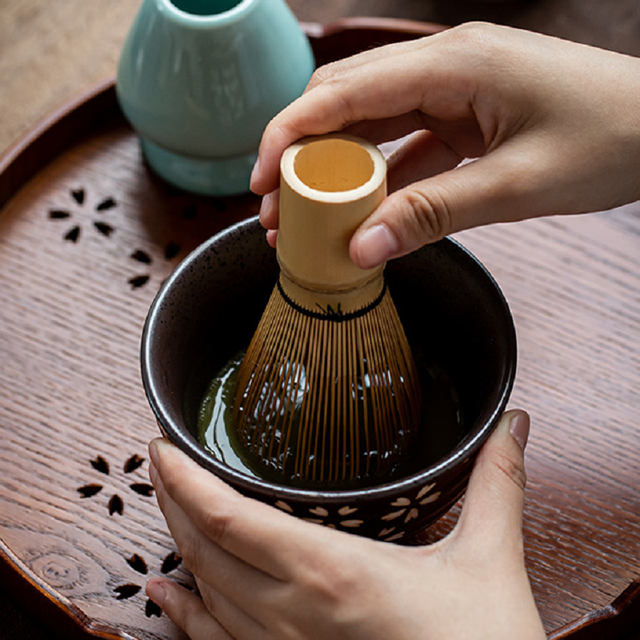 Zestaw tradycyjnych naczyń do herbaty - bambusowa trzepaczka, ceremiczna miska i szpachelka - Wianko - 6