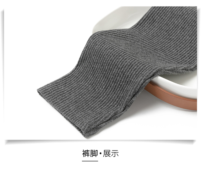 Spodnie capri ciążowe z nisko profilowaną talią, wykonane z bawełny - na co dzień i jesień, dla komfortu i stylu w trakcie ciąży - Wianko - 11