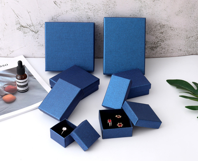 Różowe pudełko do przechowywania biżuterii na naszyjnik, kolczyki, pierścionek zaręczynowy, bransoletki i torby - 7 kolorów - Wianko - 22