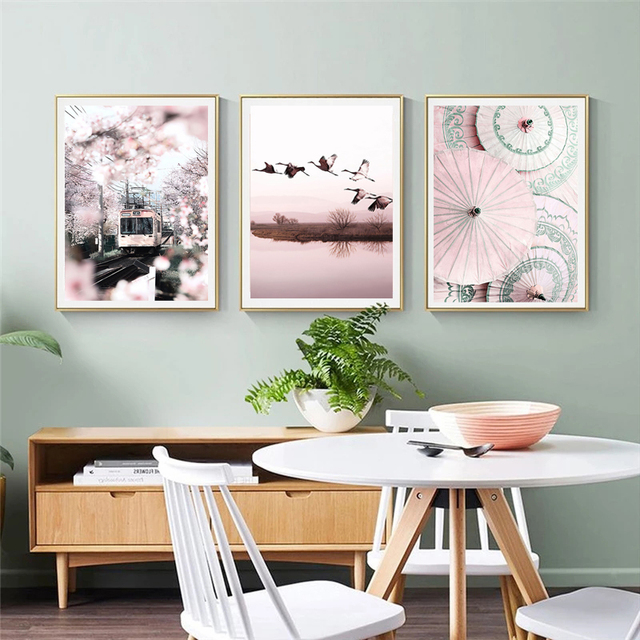 Plakat drukowany na płótnie z malarstwem nowoczesnym, przedstawiający spokojne jezioro, górę Fuji, różowe wiśnie, jeleń i elementy sztuki nordyckiej - Wianko - 5