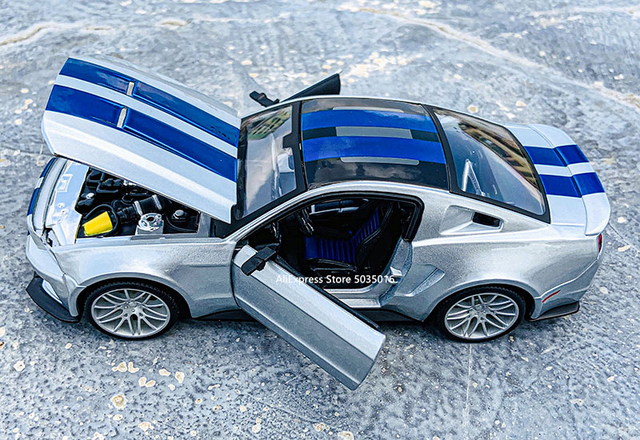 Maisto 1:24 Ford Mustang Shelby GT500 (Need for Speed) – aluminiowy model samochodu, dekoracja rzemieślnicza, kolekcjonerska zabawka - Wianko - 18