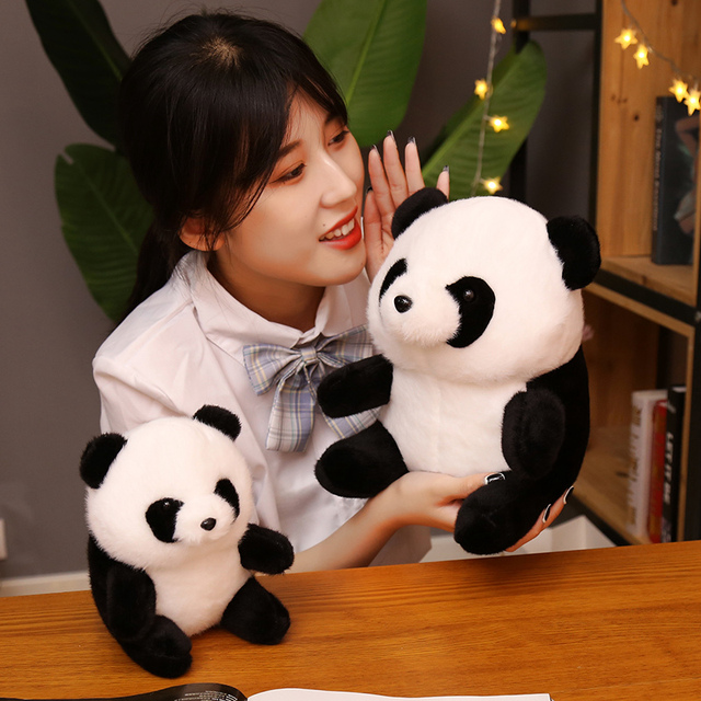 Realistyczna pluszowa Panda - zabawka w kształcie okrągłego słodkiego dzikiego zwierzęcia dla chłopców i dziewczynek - Wianko - 5