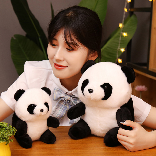Realistyczna pluszowa Panda - zabawka w kształcie okrągłego słodkiego dzikiego zwierzęcia dla chłopców i dziewczynek - Wianko - 4