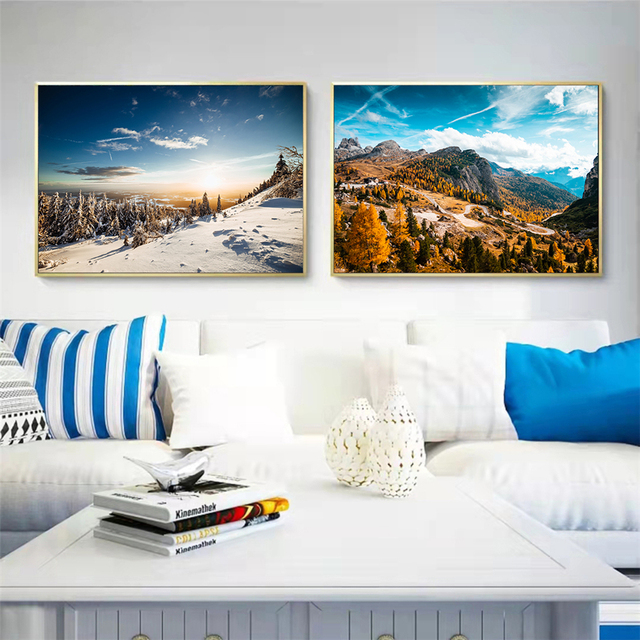 Obraz dekoracyjny - Głęboki błękit nieba - Las górski - Poziomy widok lasu - Wianko - 8