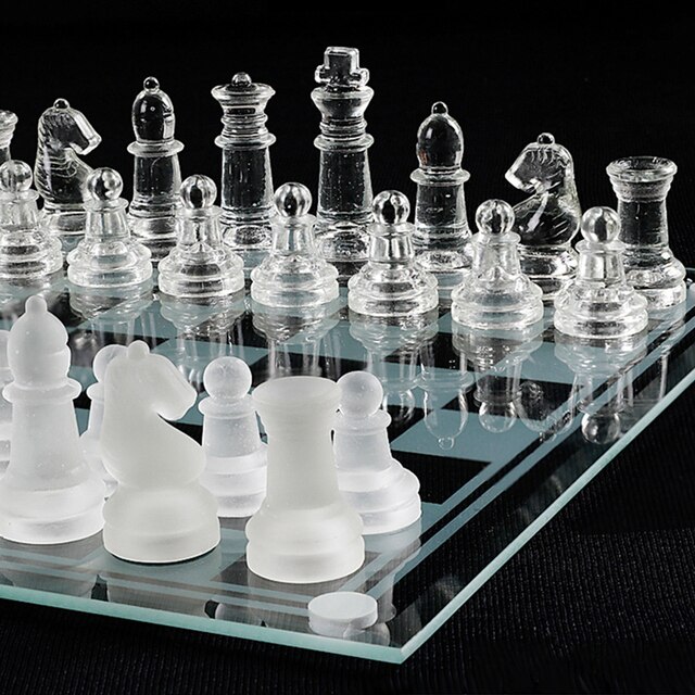 Szklane międzynarodowe szachy z kryształowymi figurami - Wianko - 2
