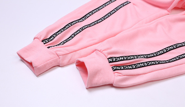 Różowe zestawy jesienne-zimowe ubrania dla dziewczynek: bluzy + spodnie - strój bożonarodzeniowy, sportowy garnitur dla dzieci (3-7 lat) - Wianko - 20