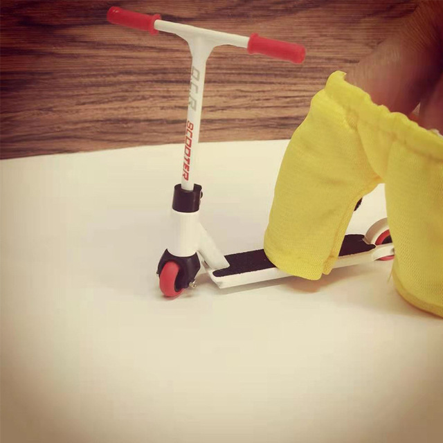 Mini deskorolka Alloy dwukołowiec Fingerboard BMX Fingertip Tech zabawki do gier chłopiec Desk - Wianko - 11