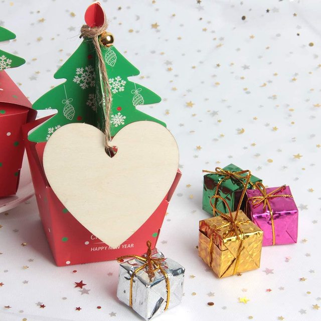 10/20 sztuk naturalnych drewnianych serc wstępnie wywierconych z naturalnym sznurkiem - dekoracje ślubne i bożonarodzeniowe - Wianko - 3