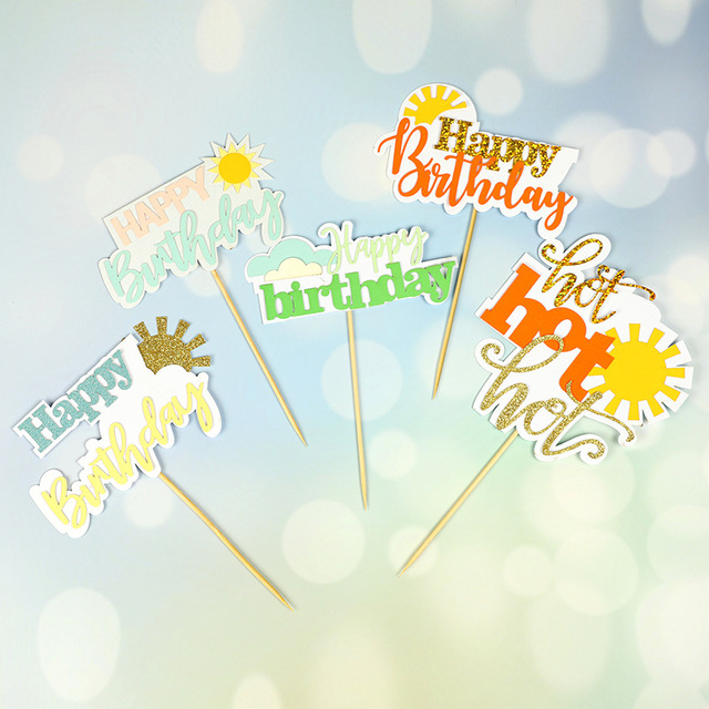 Słoneczne chmury - urocze papierowe ozdoby na tort urodzinowy dla dzieci - Wianko - 3
