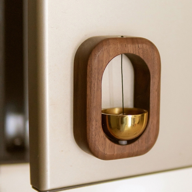 Dzwonek drzwi z litego drewna, mosiądz magnetyczny, elegancki, w stylu retro, idealny do wystroju domu i restauracji - Wianko - 3