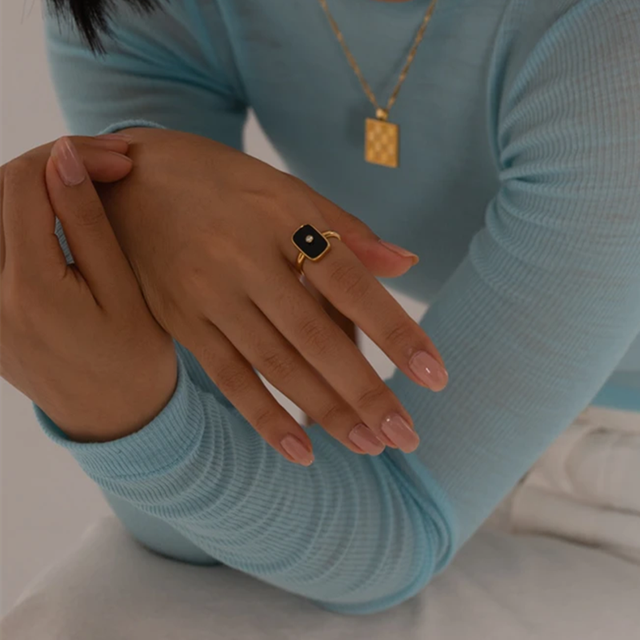 Nowość 2021! Stal nierdzewna czarny cyrkonia kwadratowy pierścień - delikatna biżuteria dla kobiet - Wianko - 2