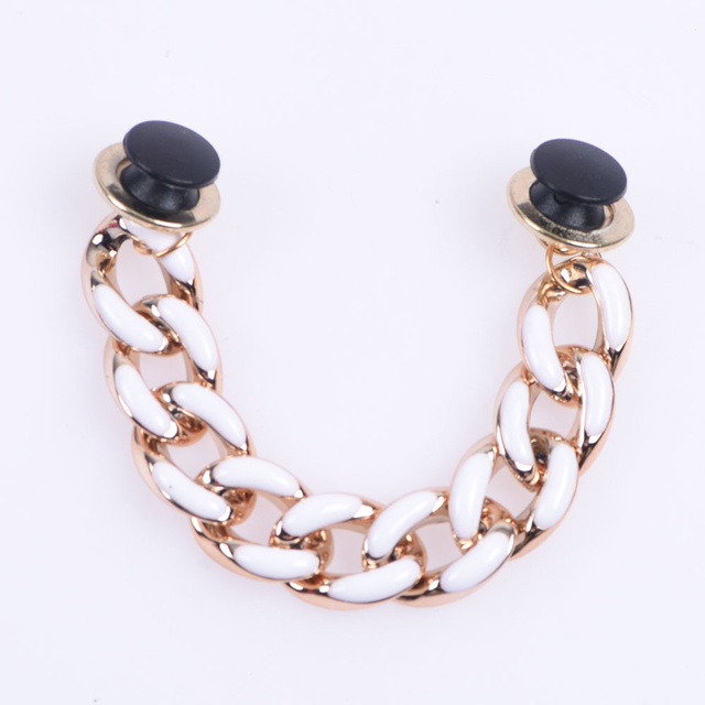 Dekoracyjny łańcuszek z kryształami górskimi do butów - złote Croc Charms - Wianko - 30