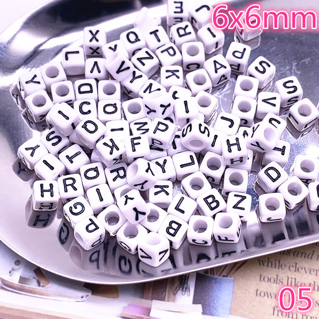 100 sztuk kolorowych koralików liter alfabetu z akrylu do tworzenia biżuterii DIY - Wianko - 7