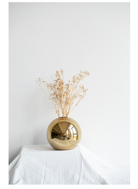 Wazon ceramiczny sferyczny Nordic golden galwanizacja, akcesoria do dekoracji wnętrz i dekoracje ślubne z wkładką kwiatową - Wianko - 2