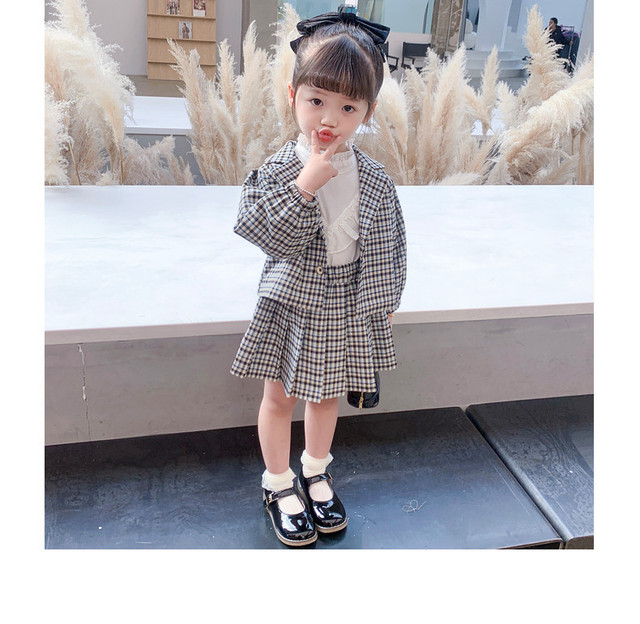 Stylowa dwuczęściowa dziewczęca sukienka jesiennej mody: plisowana spódnica oraz kratkowany płaszcz w stylu preppy, 1-7 lat - Wianko - 8