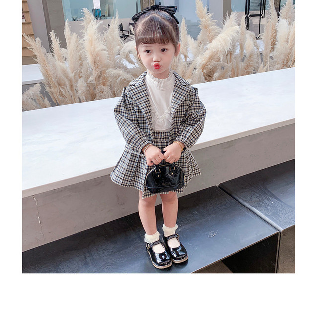 Stylowa dwuczęściowa dziewczęca sukienka jesiennej mody: plisowana spódnica oraz kratkowany płaszcz w stylu preppy, 1-7 lat - Wianko - 2