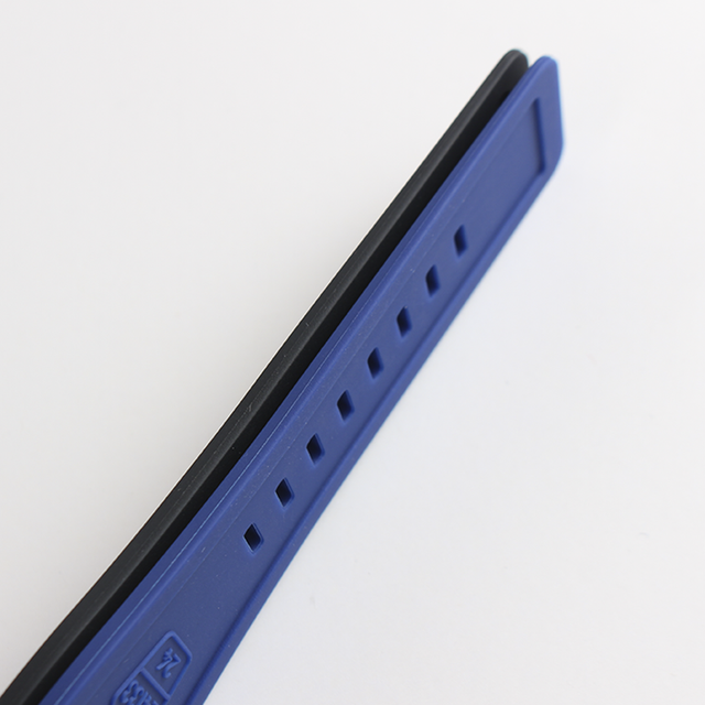 Pasek do zegarka z gumy silikonowej, 33*24mm, czarno-niebieski, zdobiony żywicznym pinem, dla Bell & Ross BR01 BR03 z BR Logo - Wianko - 7
