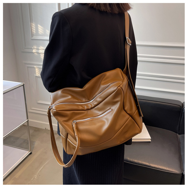 Duża skórzana torebka damska na ramię w stylu Vintage Marki Projektant, idealna na co dzień i podróże - Wianko - 21