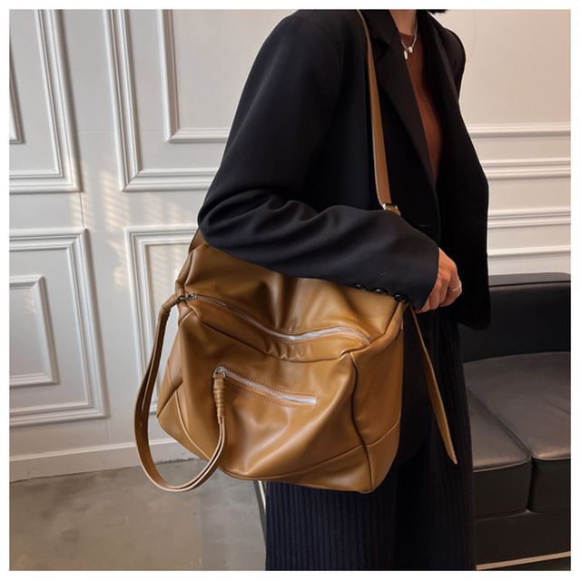 Duża skórzana torebka damska na ramię w stylu Vintage Marki Projektant, idealna na co dzień i podróże - Wianko - 20
