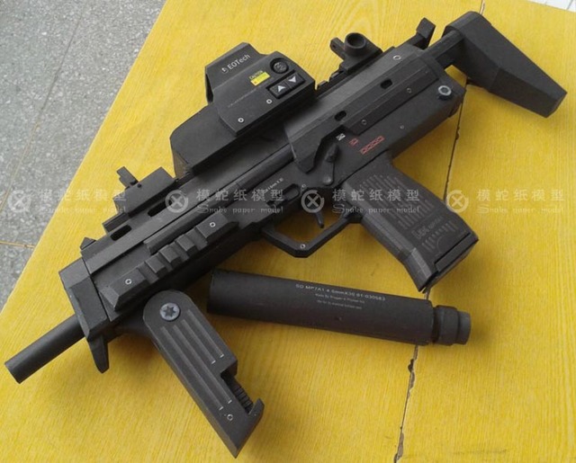 Pistolet maszynowy MP7A1 z papieru 3D - Model do ręcznej pracy - Wianko - 9