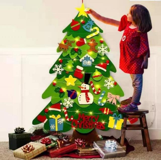 Filcowa choinka Montessori - dekoracja świąteczna i zabawka DIY dla dzieci - ozdoba ścienna i drzwi - Wianko - 2