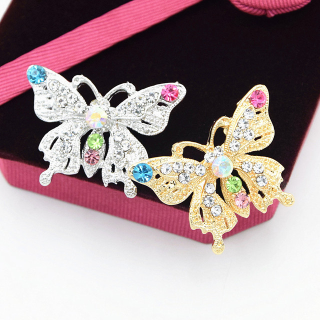 Urocza broszka z motylem i kryształami w różnych kolorach - Wianko - 5