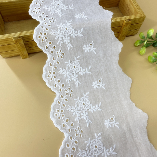 Haftowana sukienka z koronkowym wykończeniem, biała bawełna, długość 2 jardy, szerokość tkaniny 11 cm - Wianko - 1