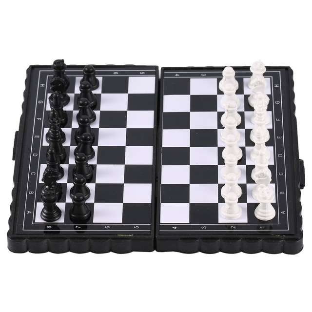 Mini szachy składane, magnetyczne, plastikowe, przenośna szachownica - zabawka dla dzieci - Wianko - 1