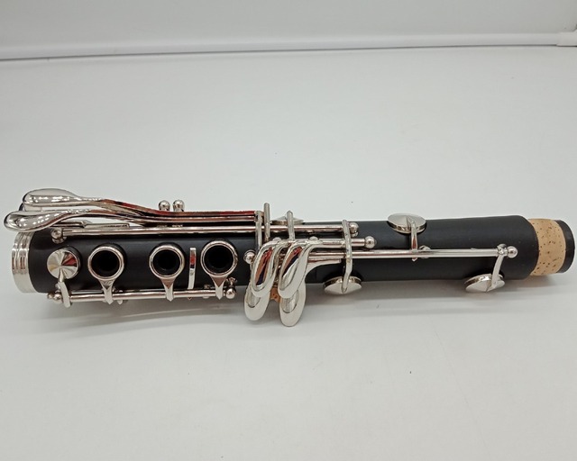Profesjonalny klarnet Music Fancier Club bakelit Bb posrebrzane klucze 17 klawiszy z etui ustnik MFCCL-650 - Wianko - 12
