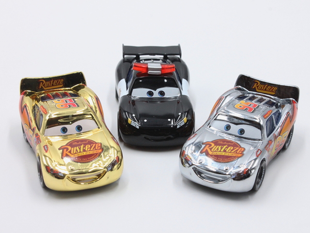 Samochody Disney Pixar Złoty Zygzak McQueen 1:55 - Odlewane modele ze stopu metalu - Zabawki dla dzieci - Wianko - 1