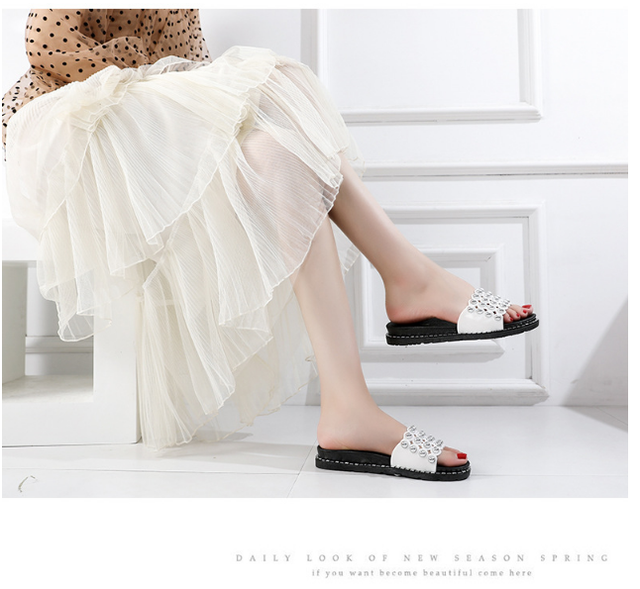 Sandały damskie z grubą podeszwą i perłą – letnie kapcie w nowym stylu - Wianko - 16